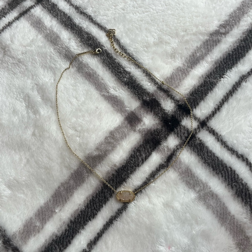 Kendra Scott Gold Necklace Timeless Elegance